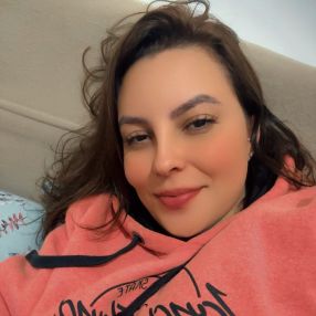 Nathália, Babá em Caçapava