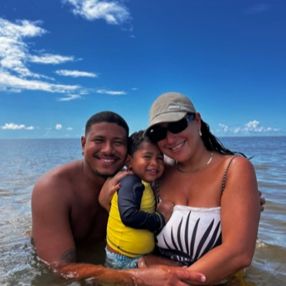 Malena, Família em Porto Seguro
