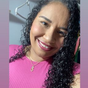 Sandra, Babá em Casimiro de Abreu