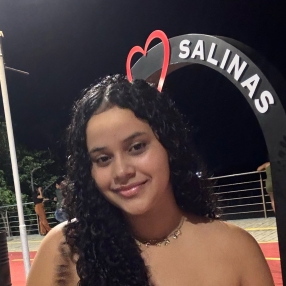 Mickaelly, Babá em Salinópolis