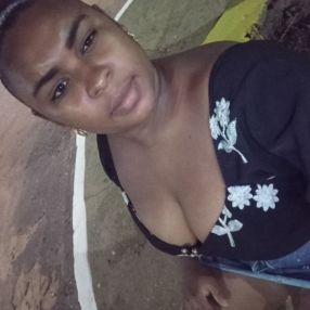 Luziane, Babá em Rosário