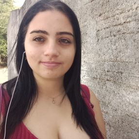 Isabela, Babá em Itápolis