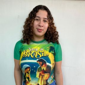 Ana Caroline Costa, Babá em Santarém