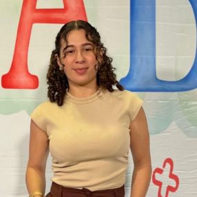Ana Caroline Costa, Babá em Santarém