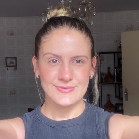 Jessica, Babá em Palhoça