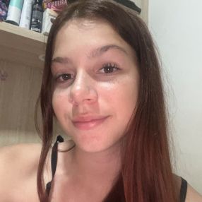 Lavinia, Babysitter in Marialva