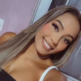 Drielly, Babá em Riachuelo