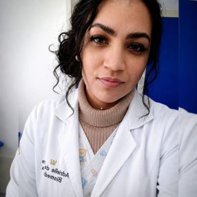 ADRIELLE, Babysitter in Franco da Rocha