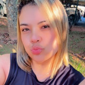 Jessica, Babá em Arujá