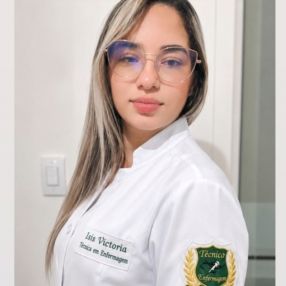 Isis, Babá em Itaguaí