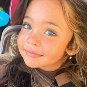 Julia, Babá em Satuba