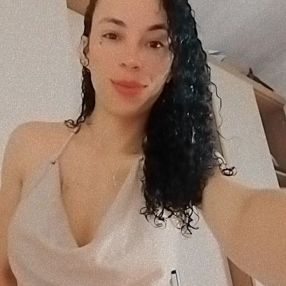 Caroline, Família em Francisco Morato