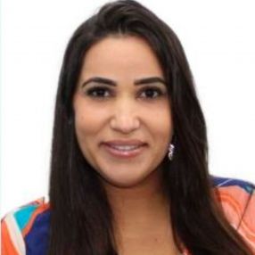 Thais, Babysitter in Cachoeiras de Macacu