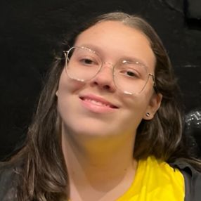 Sabrina, Babá em São Joaquim da Barra