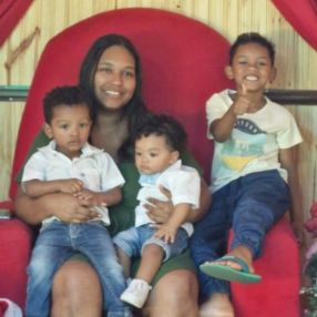 Jessica, Família em Betim