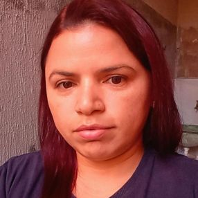 Carly Célia, Babá em Senador Canedo