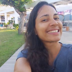 Rosa, Babá em Aracaju