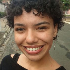 Beatriz, Babá em Holambra