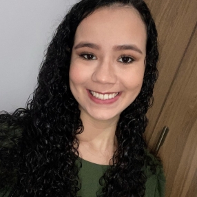 Amanda, Babá em Aracruz