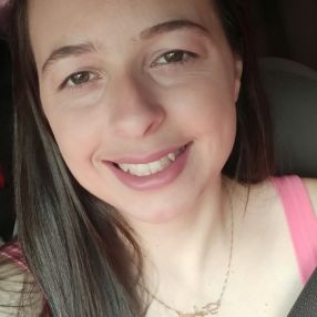 Stephany, Babá em Gaspar