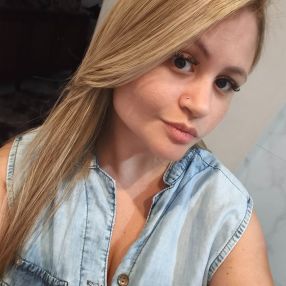 Francyne Peres, Babá em Governador Valadares
