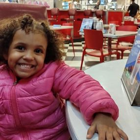 Luana, Família em Caieiras