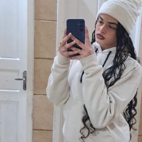 Anyelle, Babá em Mafra