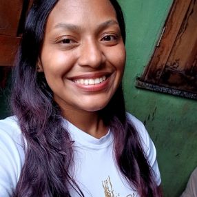 Carla, Babá em Santo Antônio do Tauá