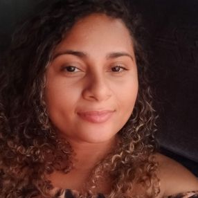 Maria Divina, Babá em Nerópolis