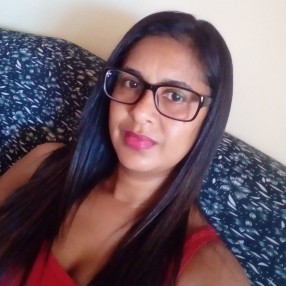 Elaine, Babá em Peruíbe