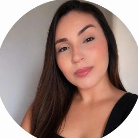 Lívia, Babá em São José