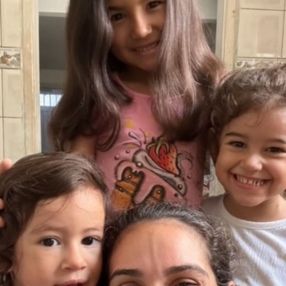 Laiz, Família em Salvador