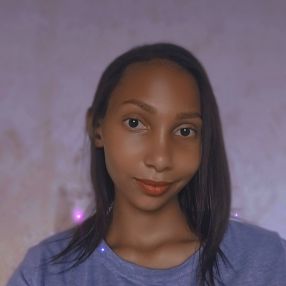 Luzia, Babá em Iturama