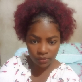 Keila, Babá em Montes Claros