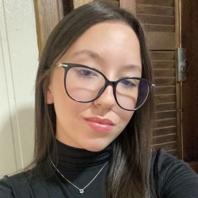 Gabriela, Babá em Sombrio