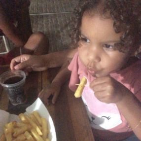 Kamila, Família em Extremoz