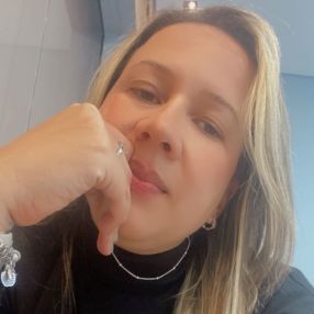 Thais, Babá em Cotia