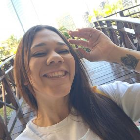 Andressa, Babá em Carapicuíba