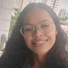 Cristiane, Babá em Igarassu