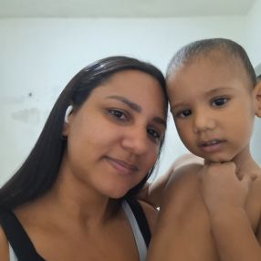 Liane, Família em Camaçari