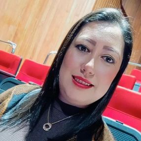MAYARA, Babá em Campo Grande