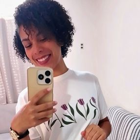 Vanessa, Babá em Mesquita