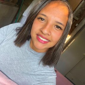 HELLEN, Babá em Barra Velha
