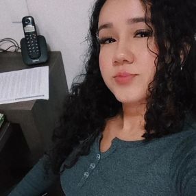 Monique Marinho, Babysitter in Marechal Cândido Rondon