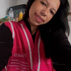 Michele, Babá em Araucária