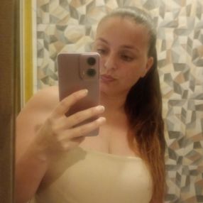 Ana Caroline, Babá em Garopaba