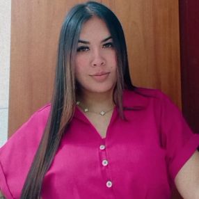 Irys, Babysitter in Jaraguá do Sul