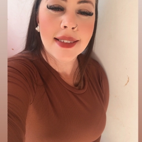 Lays, Babysitter in Almirante Tamandaré