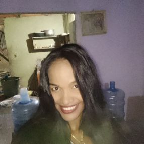 Sarai, Babá em Dourados