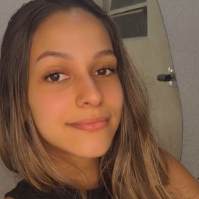 Thaís, Babá em Cachoeiras de Macacu